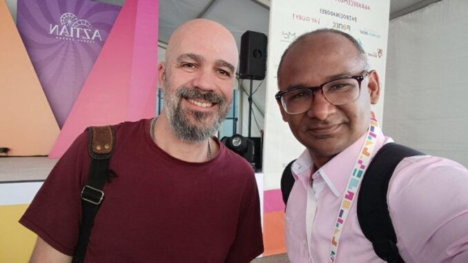 Afonso Cruz a la distancia de un brazo en la Feria Internacional del Libro Infantil y Juvenil, Filiaz